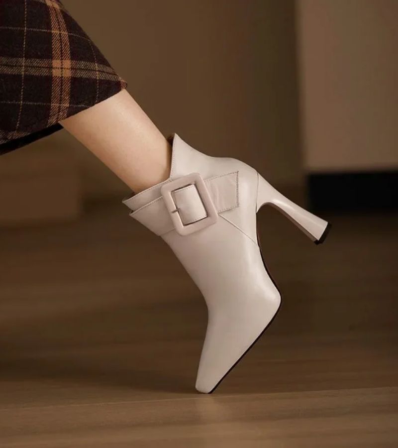 Bottines Signature à Talon & Boucle Oversize