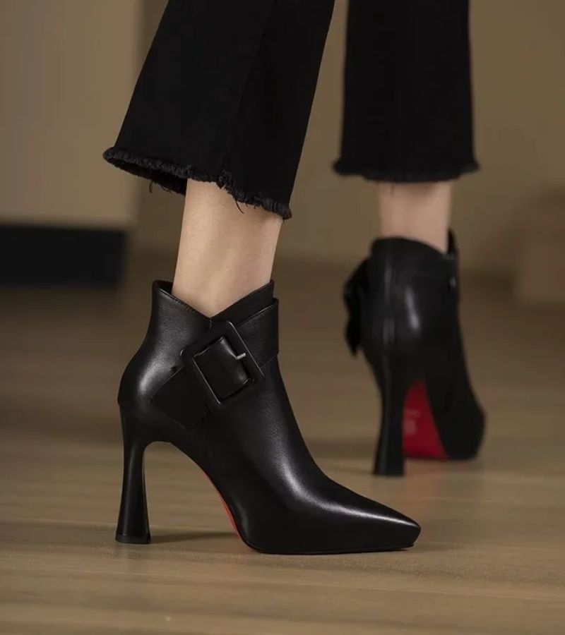 Bottines Signature à Talon & Boucle Oversize