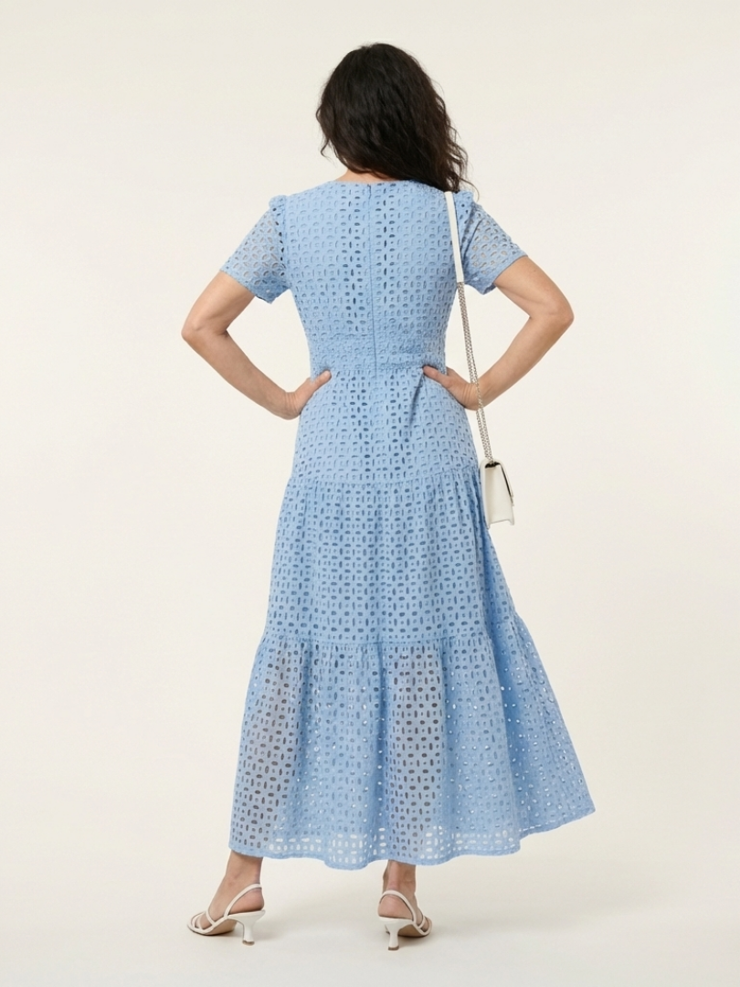 Robe midi à manches courtes Brielle