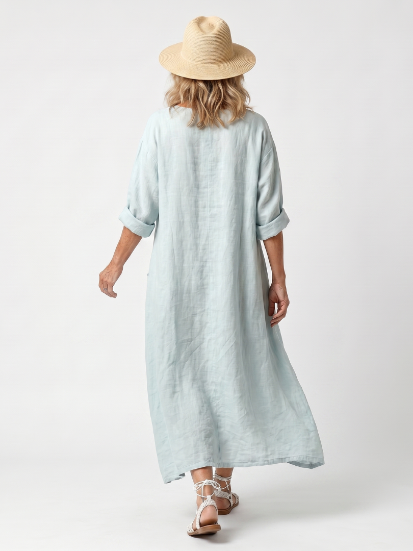 Robe Midi Brodée à Poches Claire