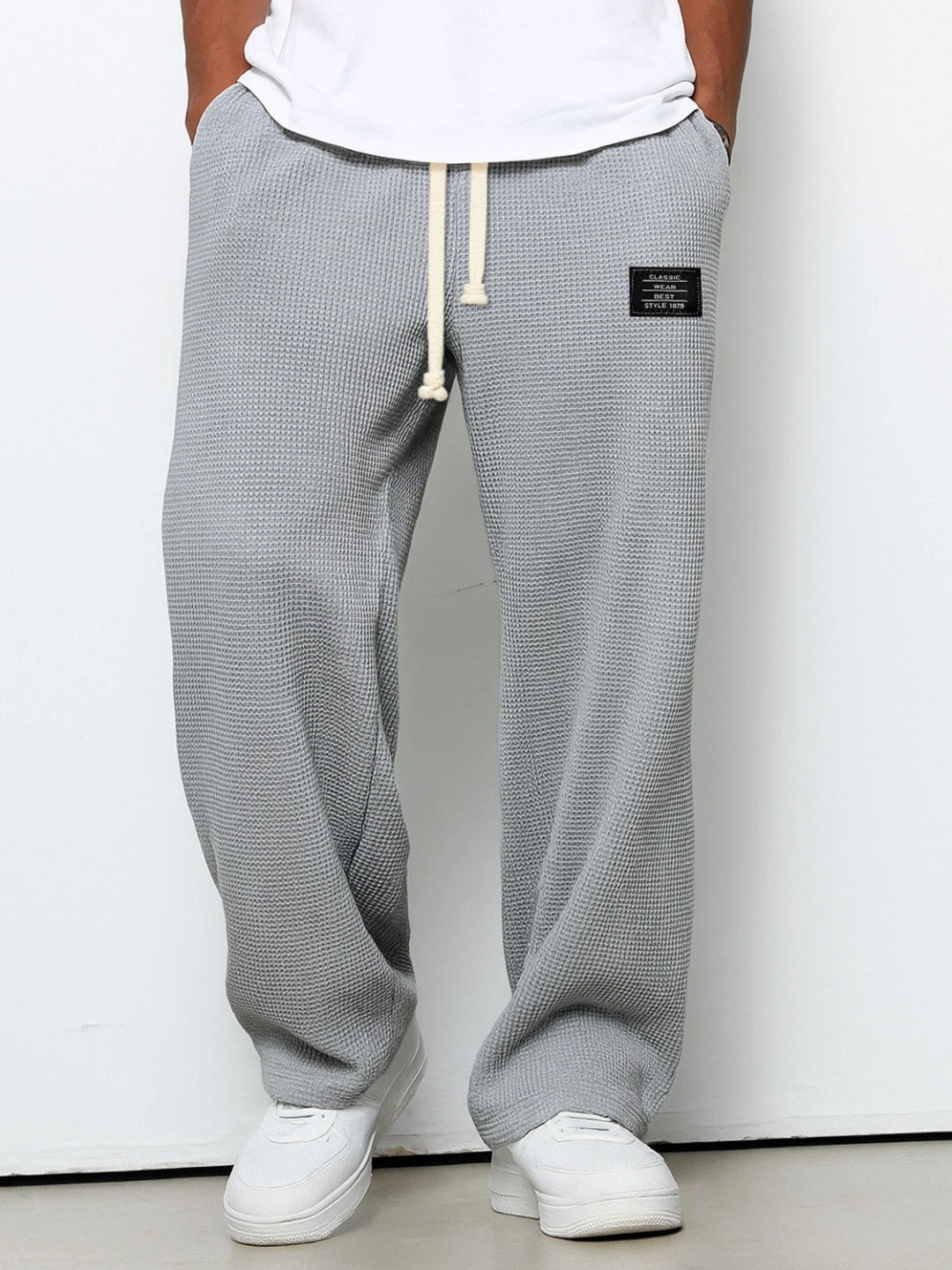 PANTALONS POUR HOMMES À COUPE CONFORTABLE