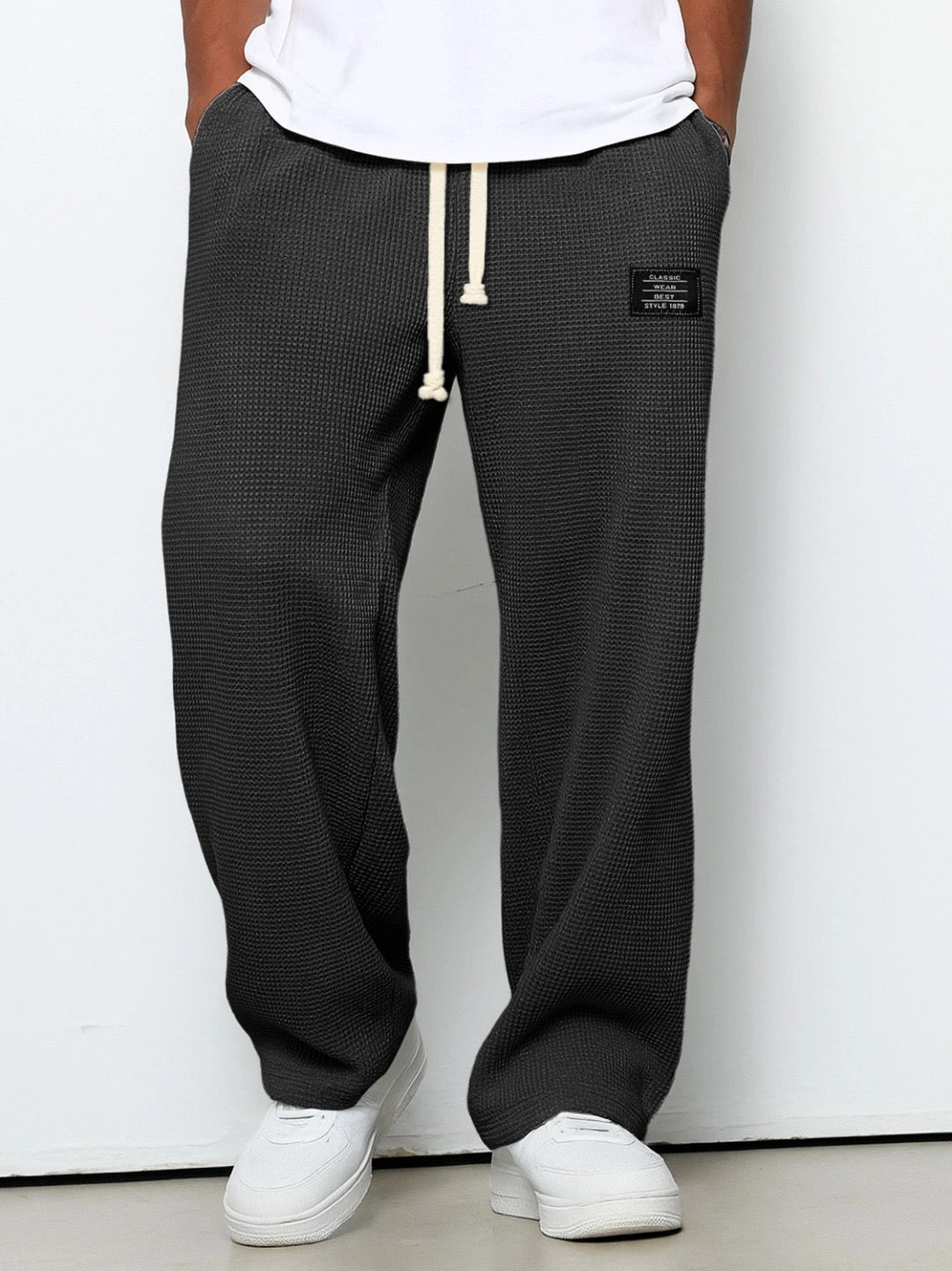 PANTALONS POUR HOMMES À COUPE CONFORTABLE
