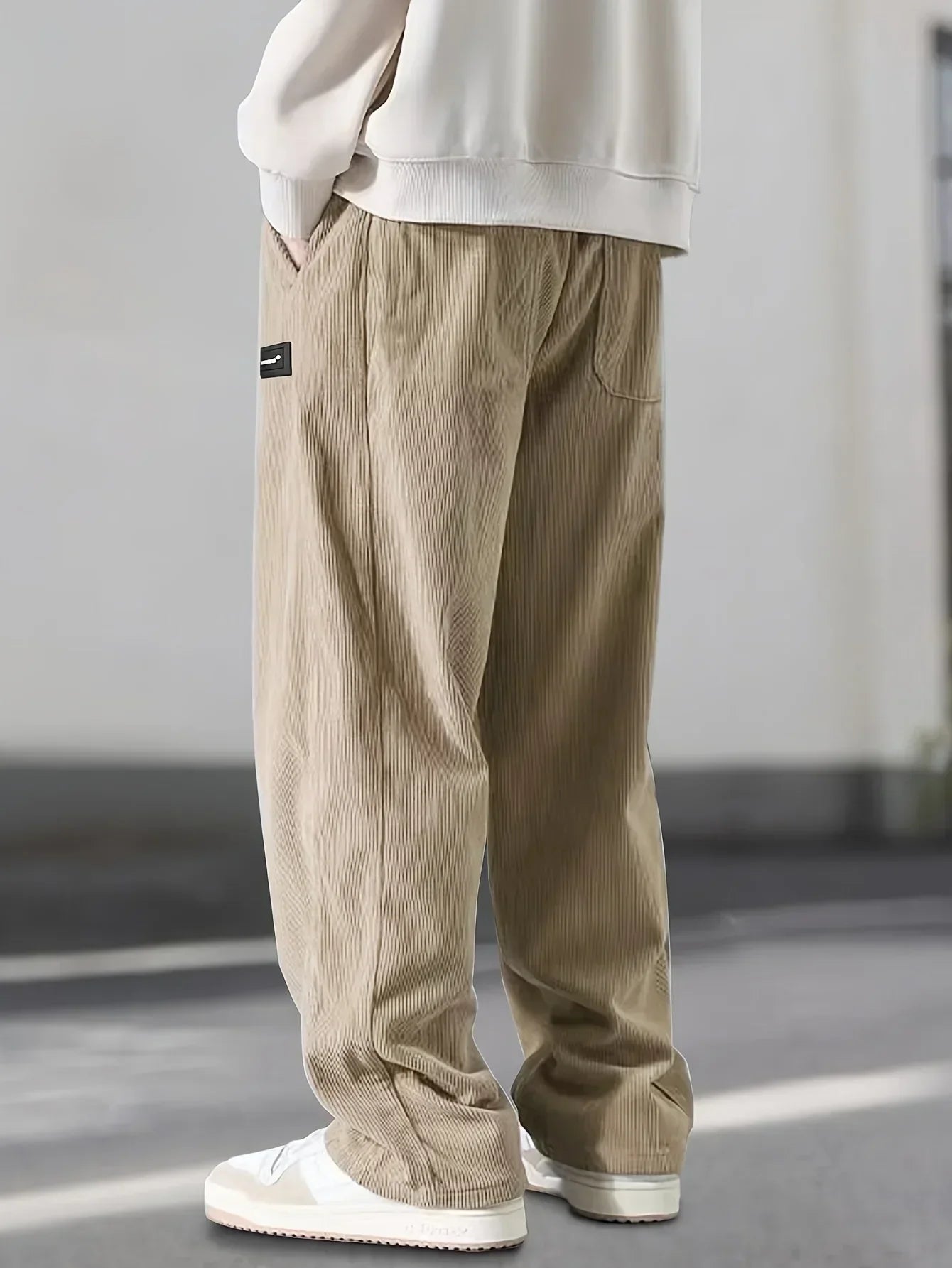 PANTALON ÉLÉGANT EN VELOURS CÔTELÉ